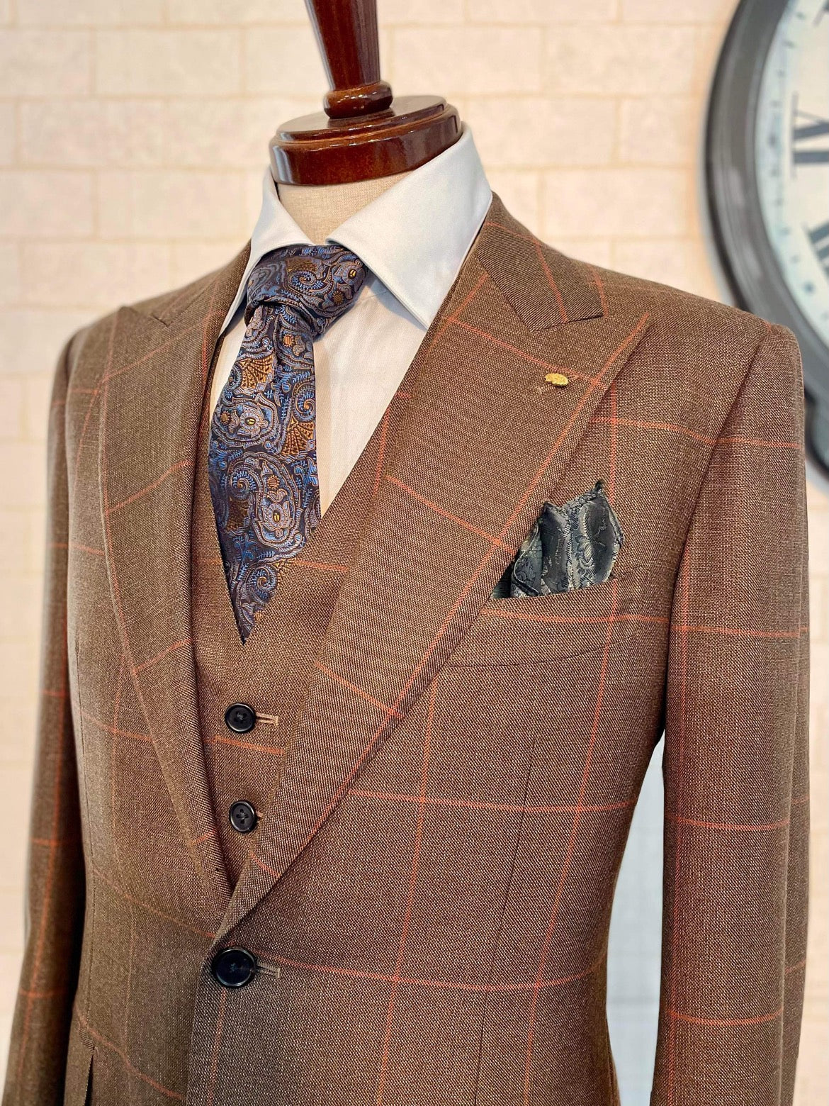 JACQUARD PAISLEY TIE