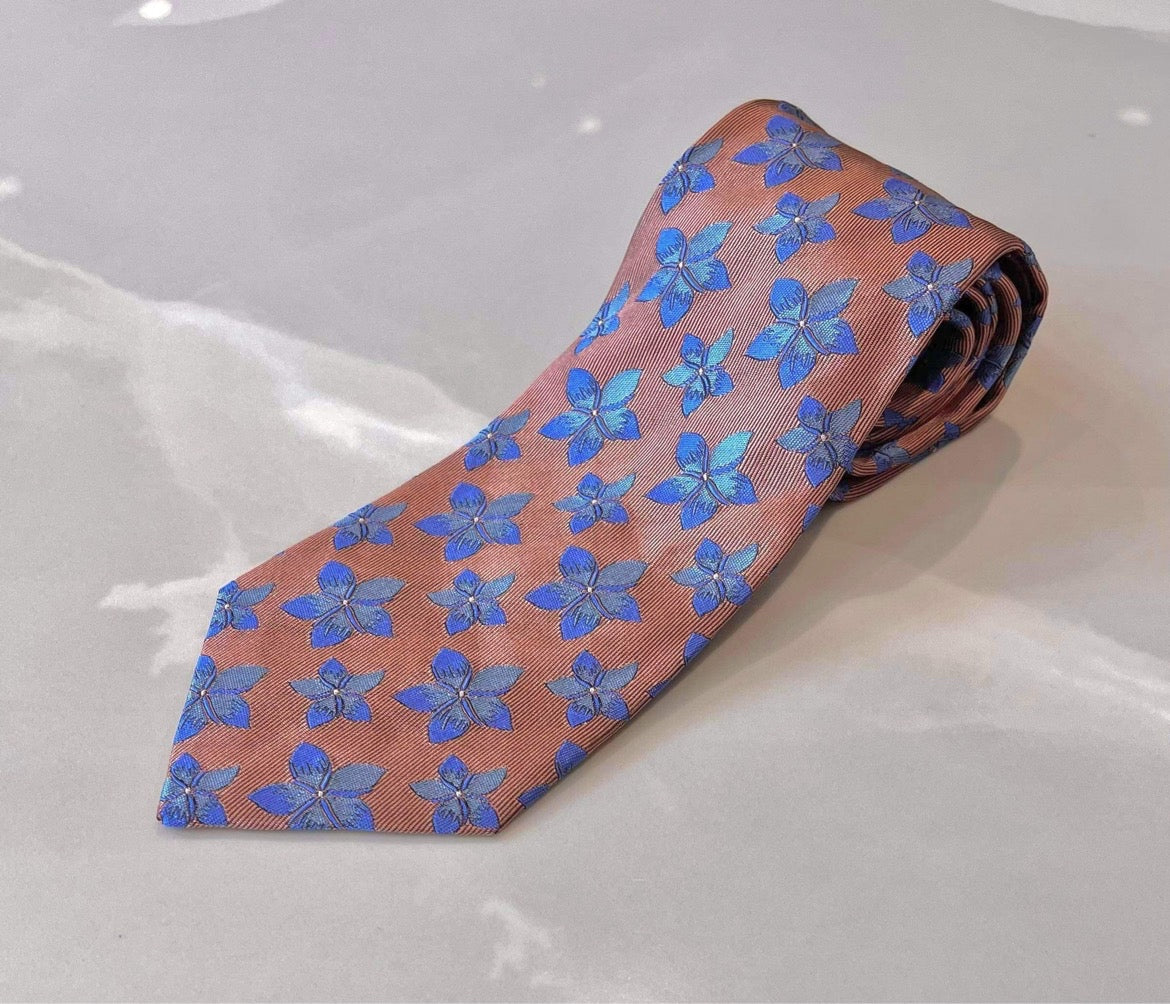 BOTANICAL TIE