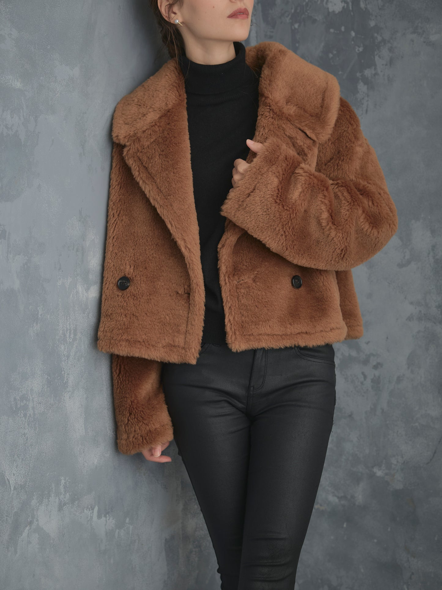 WOOL BOA SHORT COAT【BROWN】