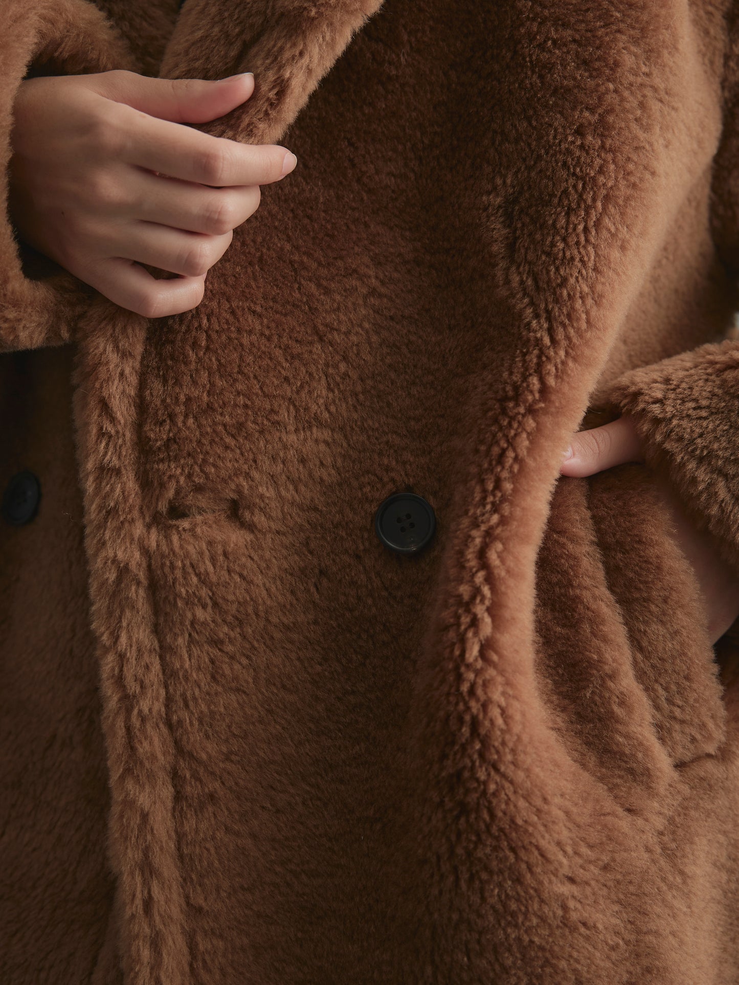 WOOL BOA SHORT COAT【BROWN】