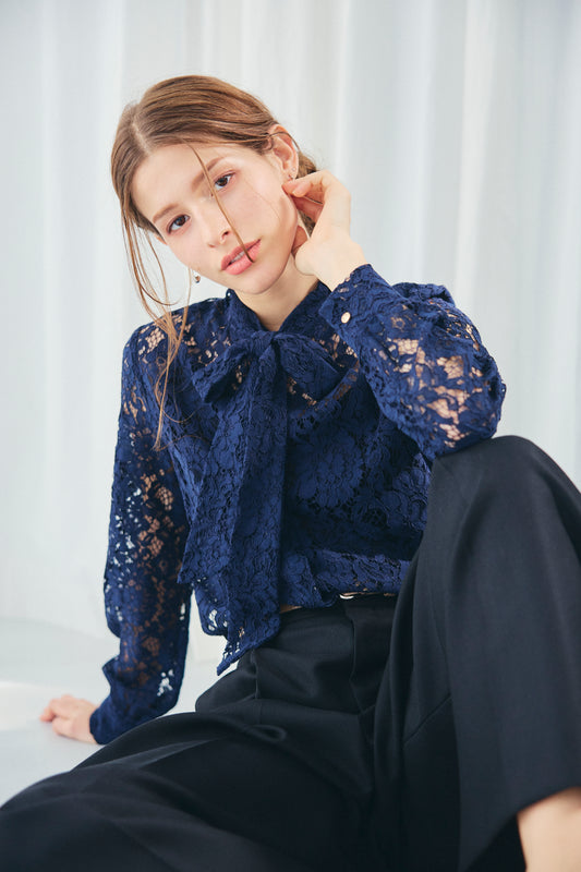 RACE BOW-TIE BLOUSE