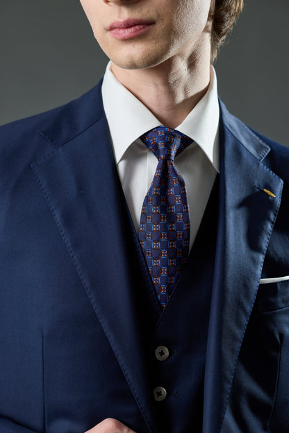 CLOISONNE PATTERN SQUARE TIE