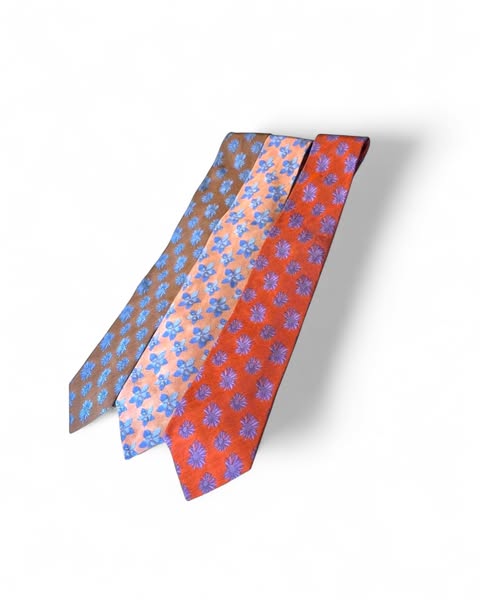 BOTANICAL TIE