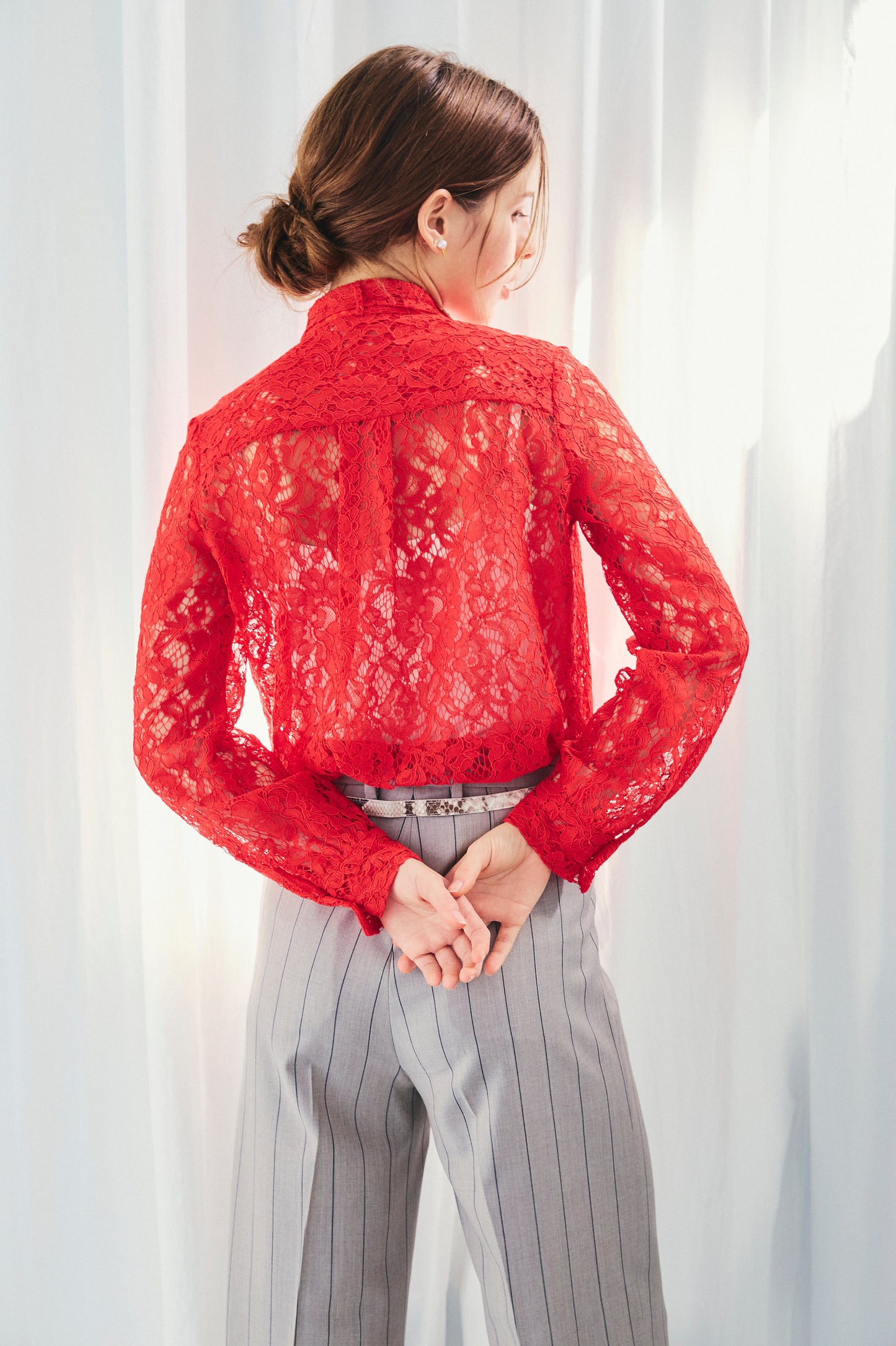 RACE BOW-TIE BLOUSE
