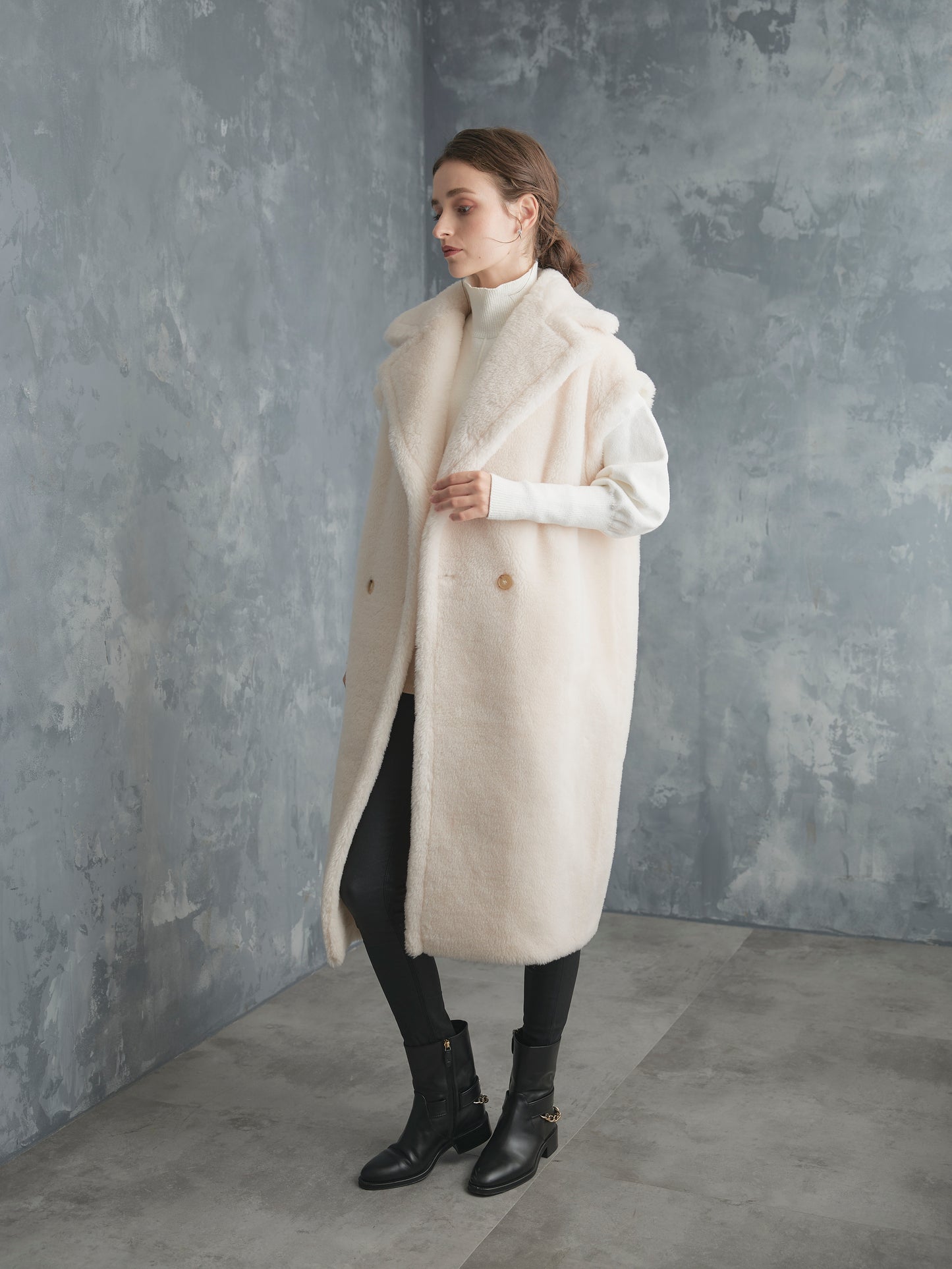 WOOL BOA LONG COAT【WHITE】