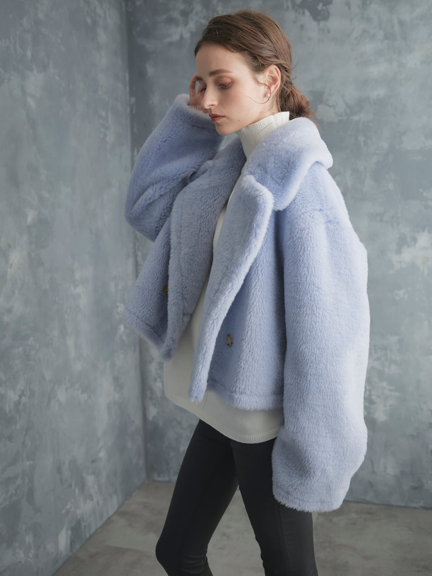 WOOL BOA SHORT COAT【ICE BLUE】