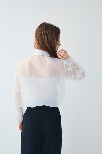 3D FLOWER ORGANDY BLOUSE