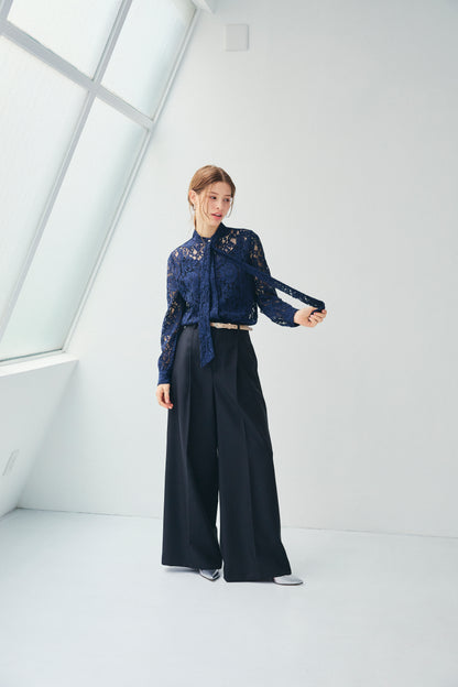 RACE BOW-TIE BLOUSE