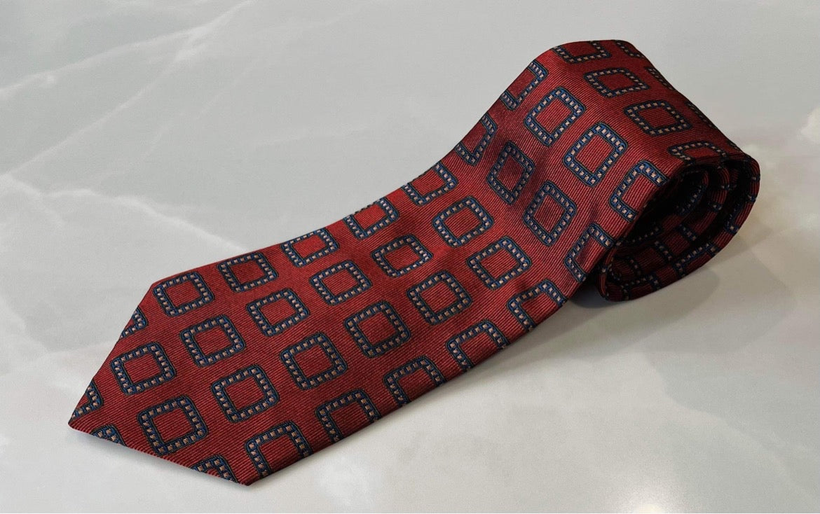 RETRO DESIGN SQUARE TIE