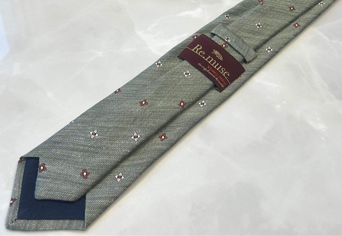 CHERRY BLOSSOM TIE