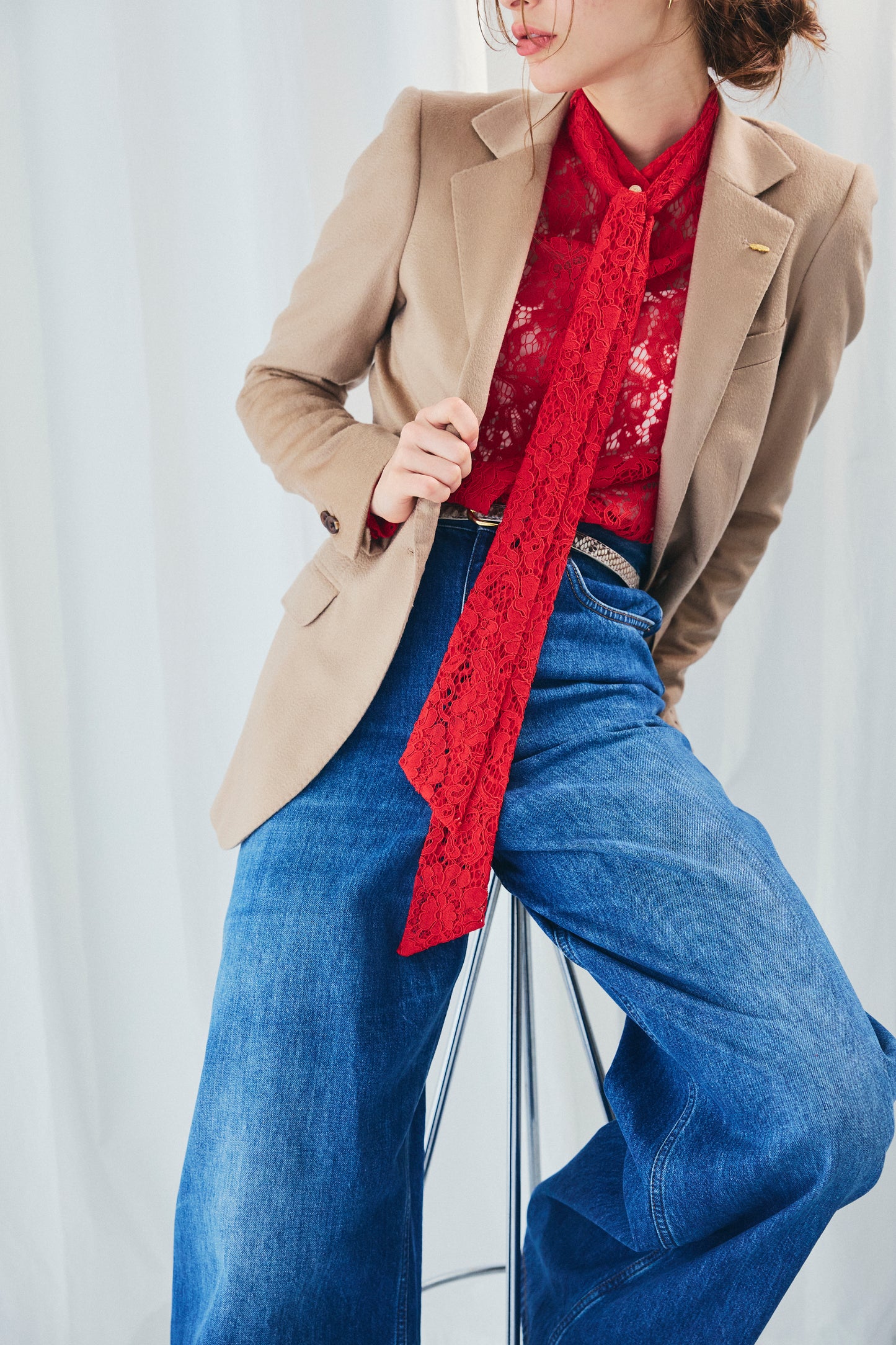 RACE BOW-TIE BLOUSE