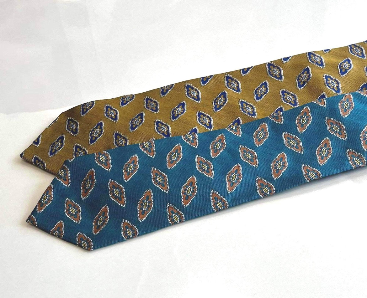 BOHEMIAN DESIGN TIE