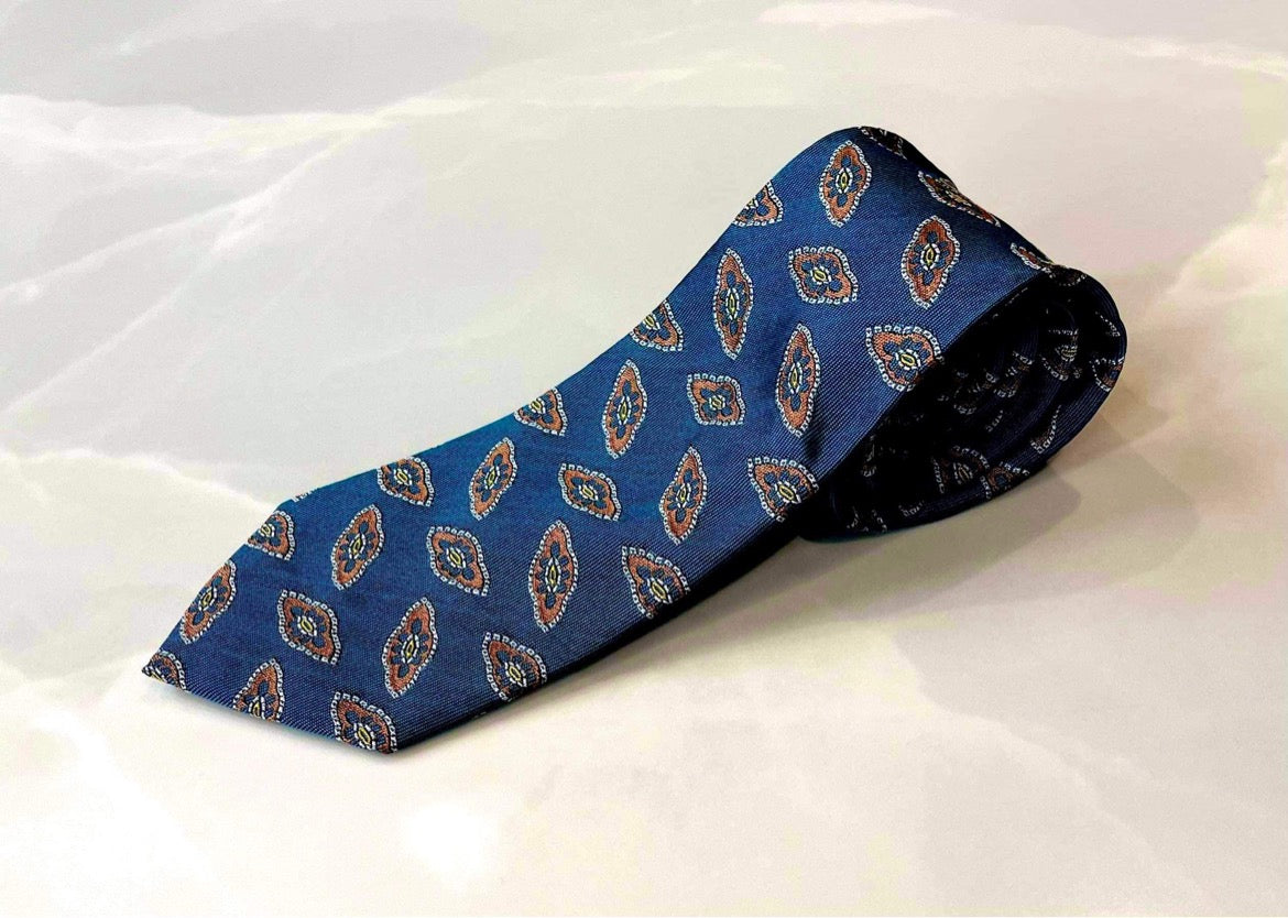 BOHEMIAN DESIGN TIE