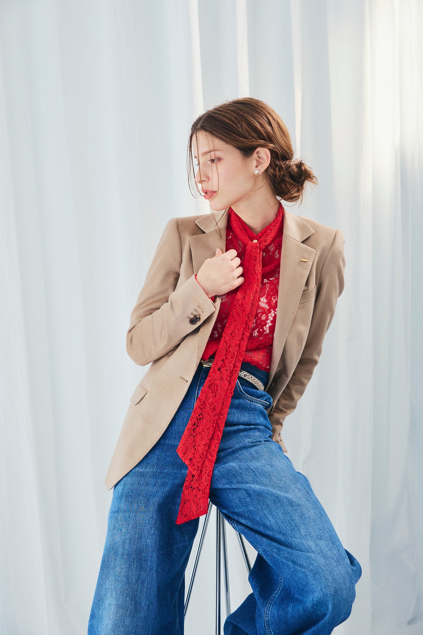 RACE BOW-TIE BLOUSE