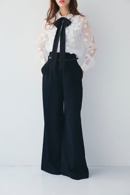 3D FLOWER ORGANDY BLOUSE