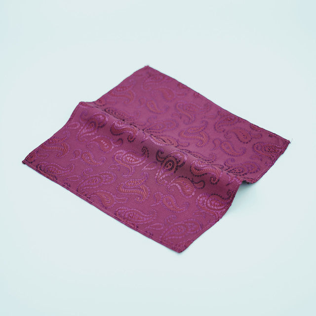 LARGE PAISLEY DESIGN CHIEF